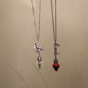 Hot Topic Silver Moon and Crystal Necklace Set